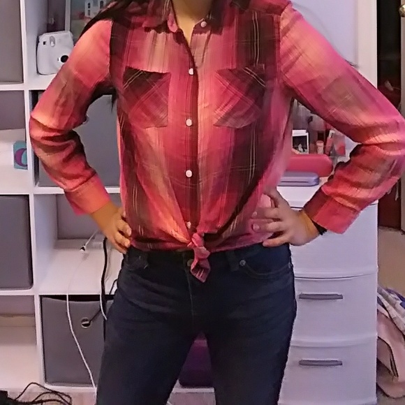 Flannel - Picture 4 of 4